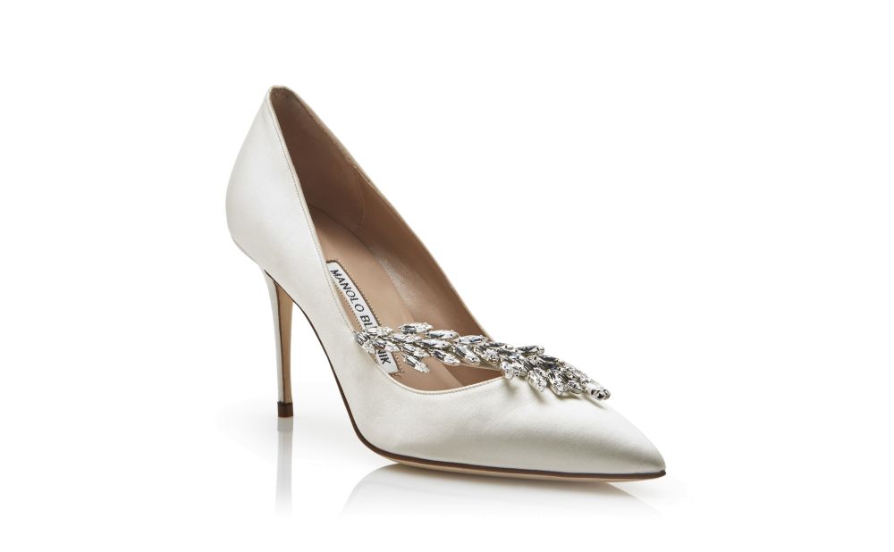 HANGISIFLAT | White Calf Leather Jewel Buckle Flat Shoes | Manolo 