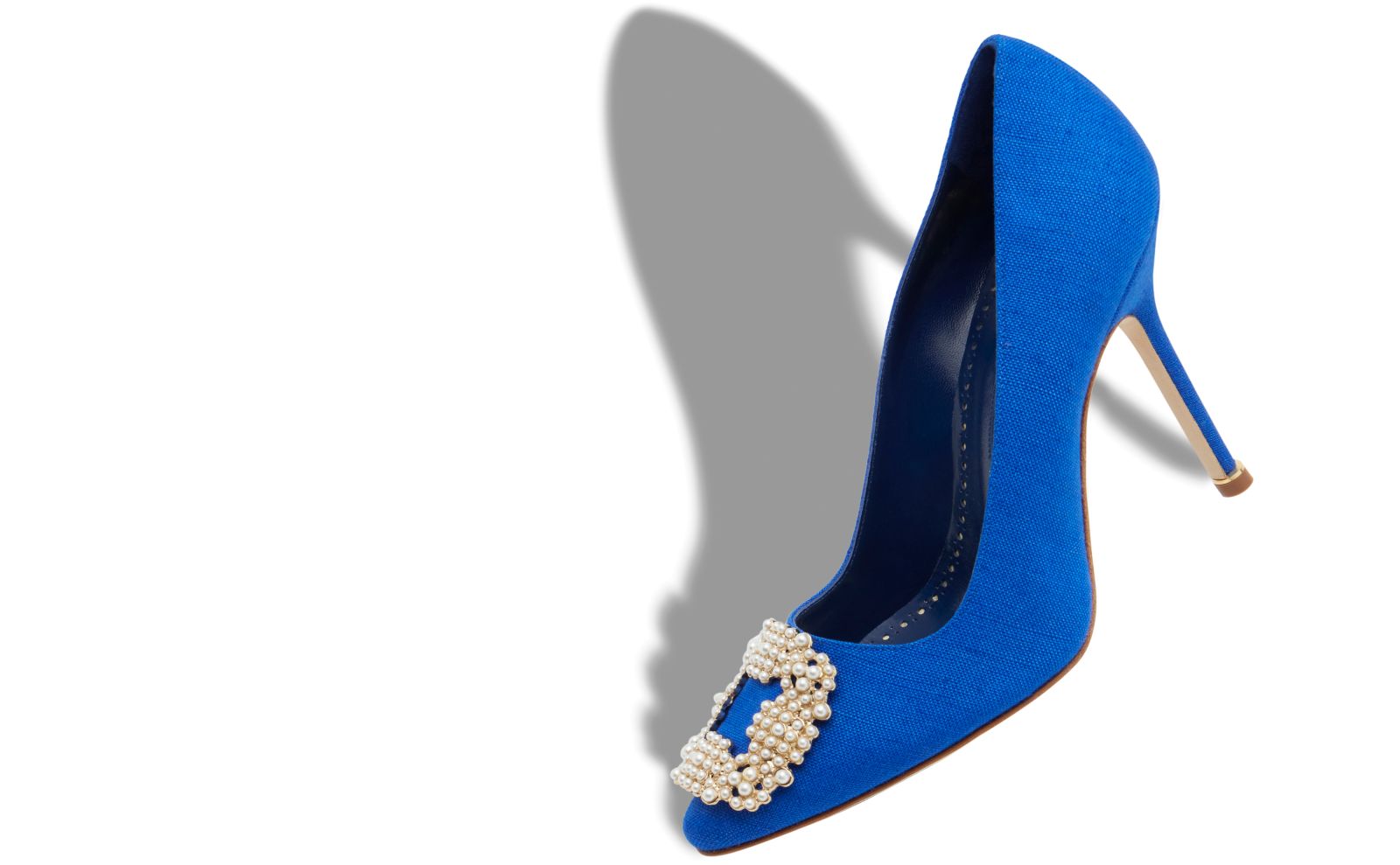 Designer Women Hangisi | Manolo Blahnik