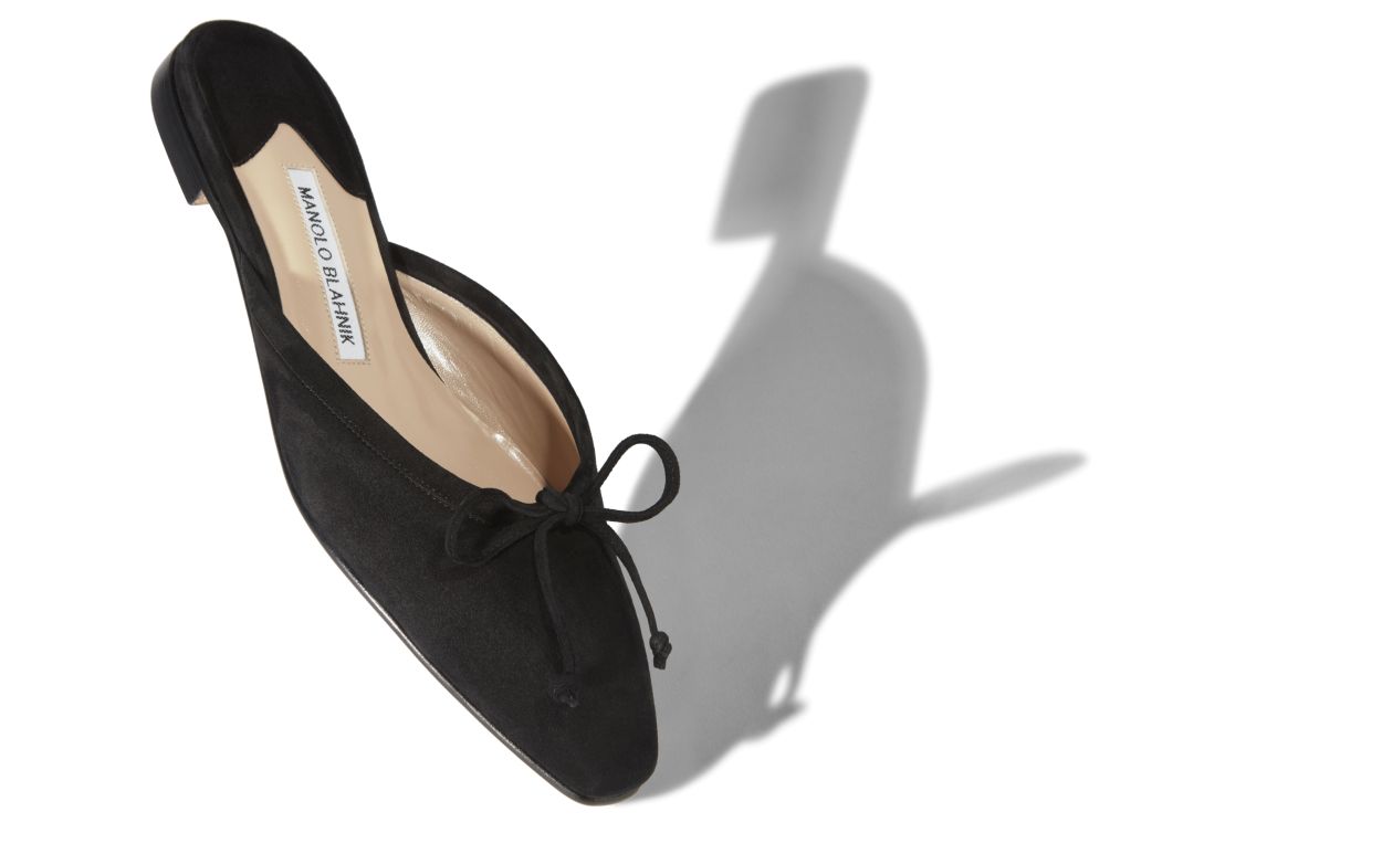 dialekt knap uophørlige BALLERIMU | Black Suede Flat Mules | Manolo Blahnik