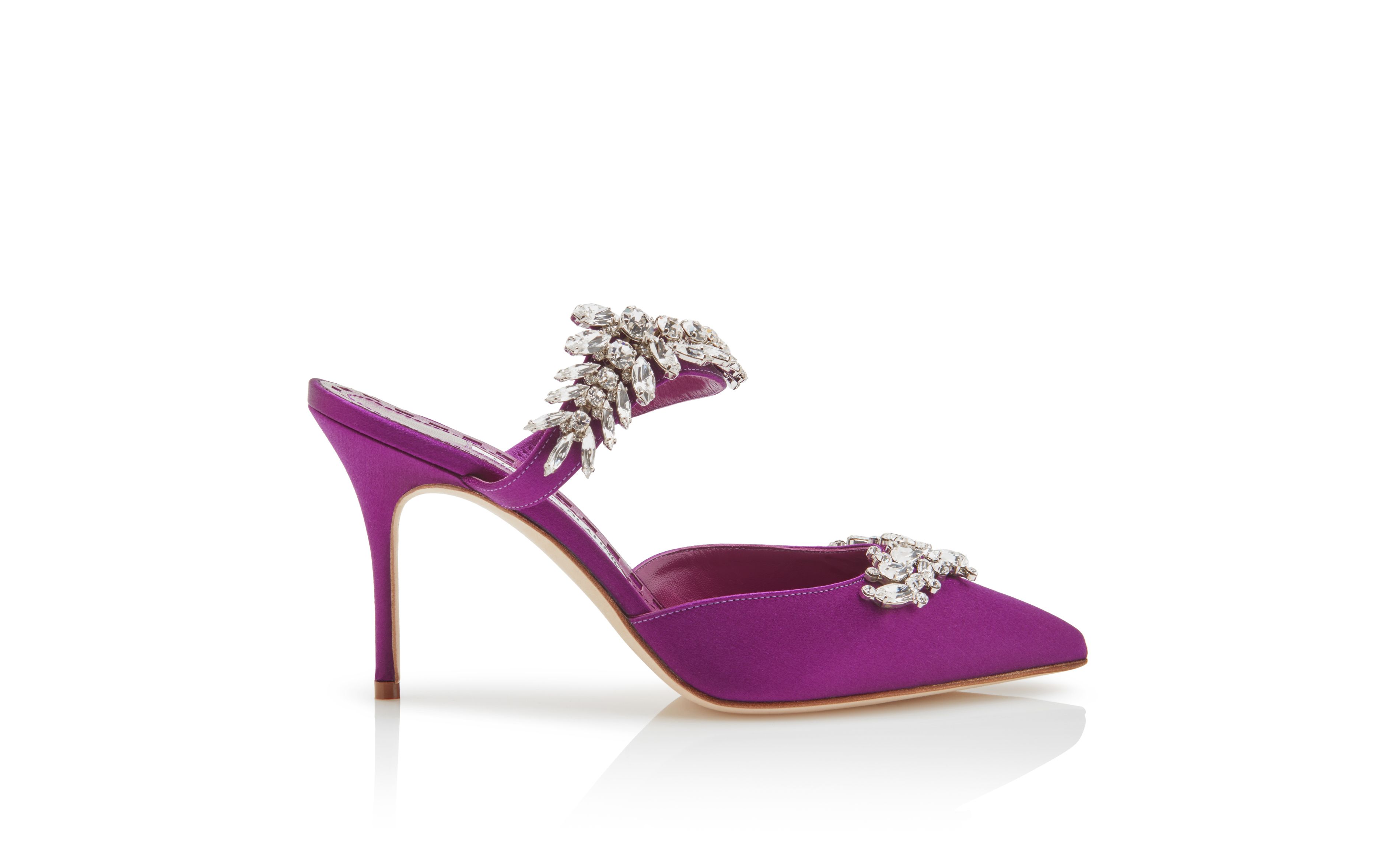 manolo blahnik lavender mules