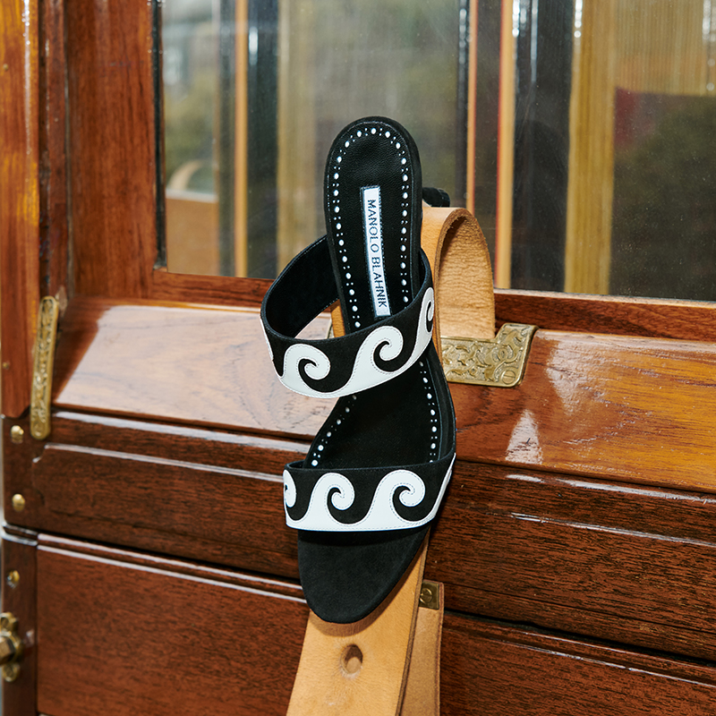 SHOP NEW COLLECTION